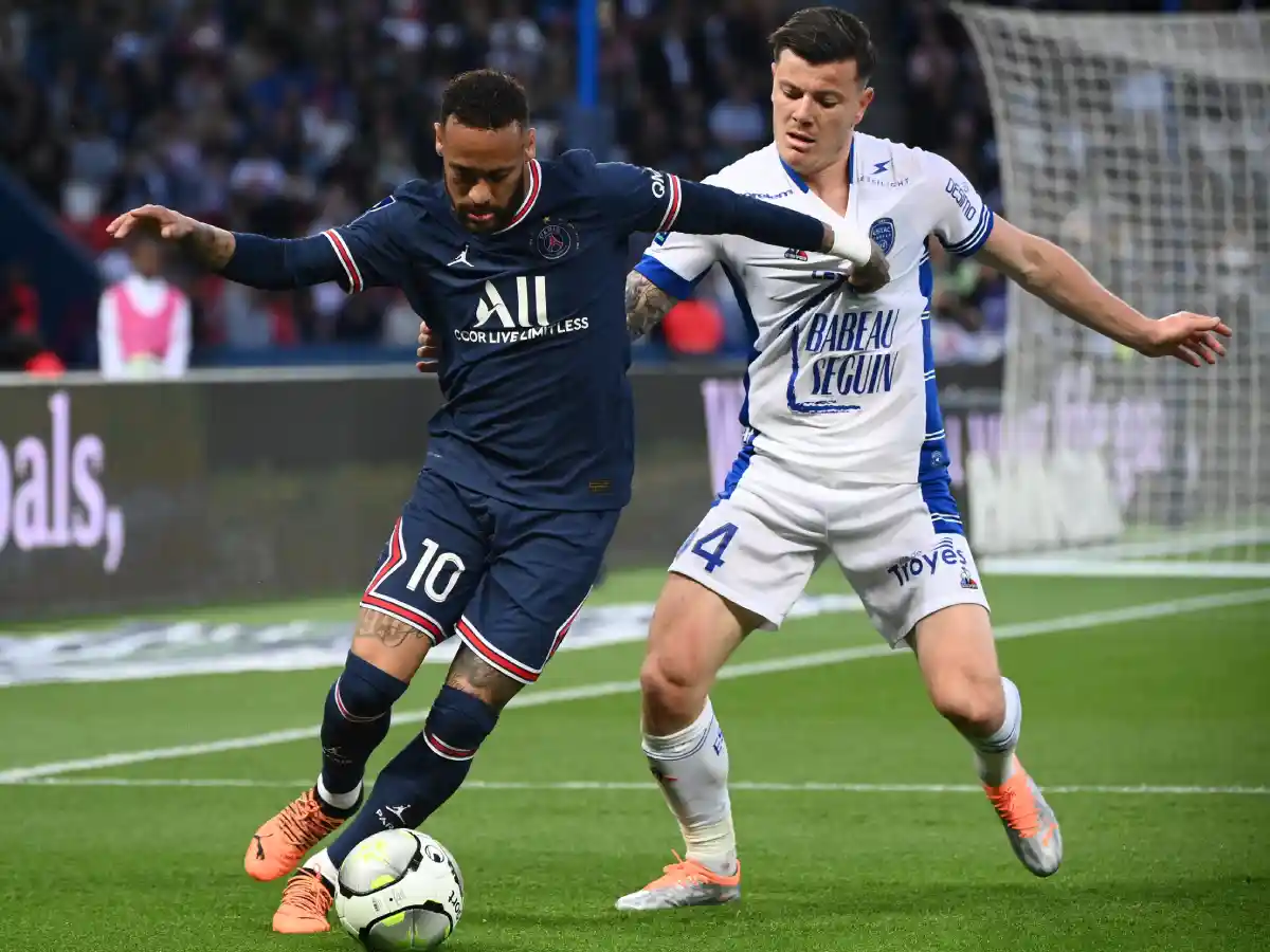 Neymar ya no cuenta en el proyecto del PSG
