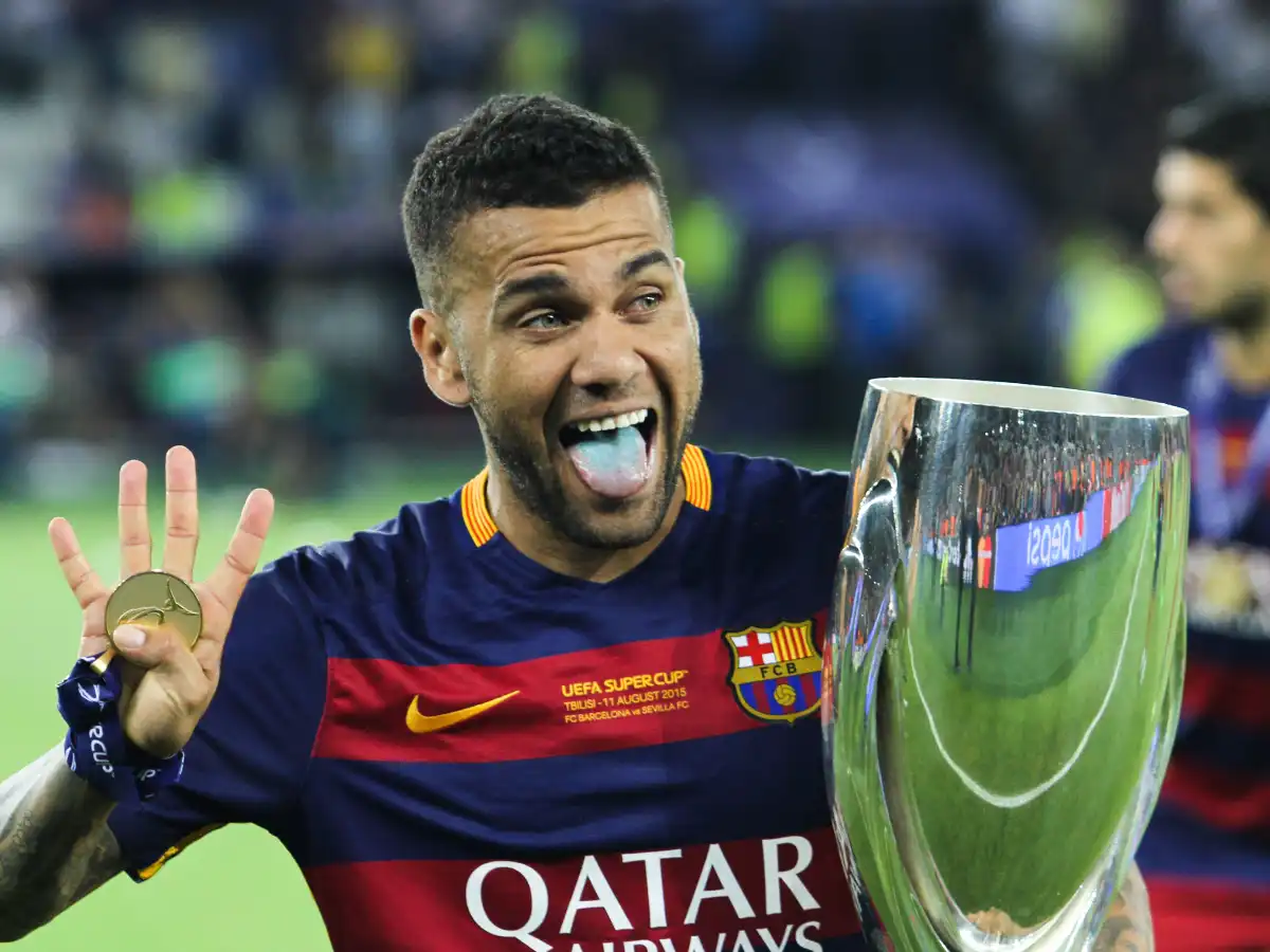 Dani Alves titulos - Mi Casino