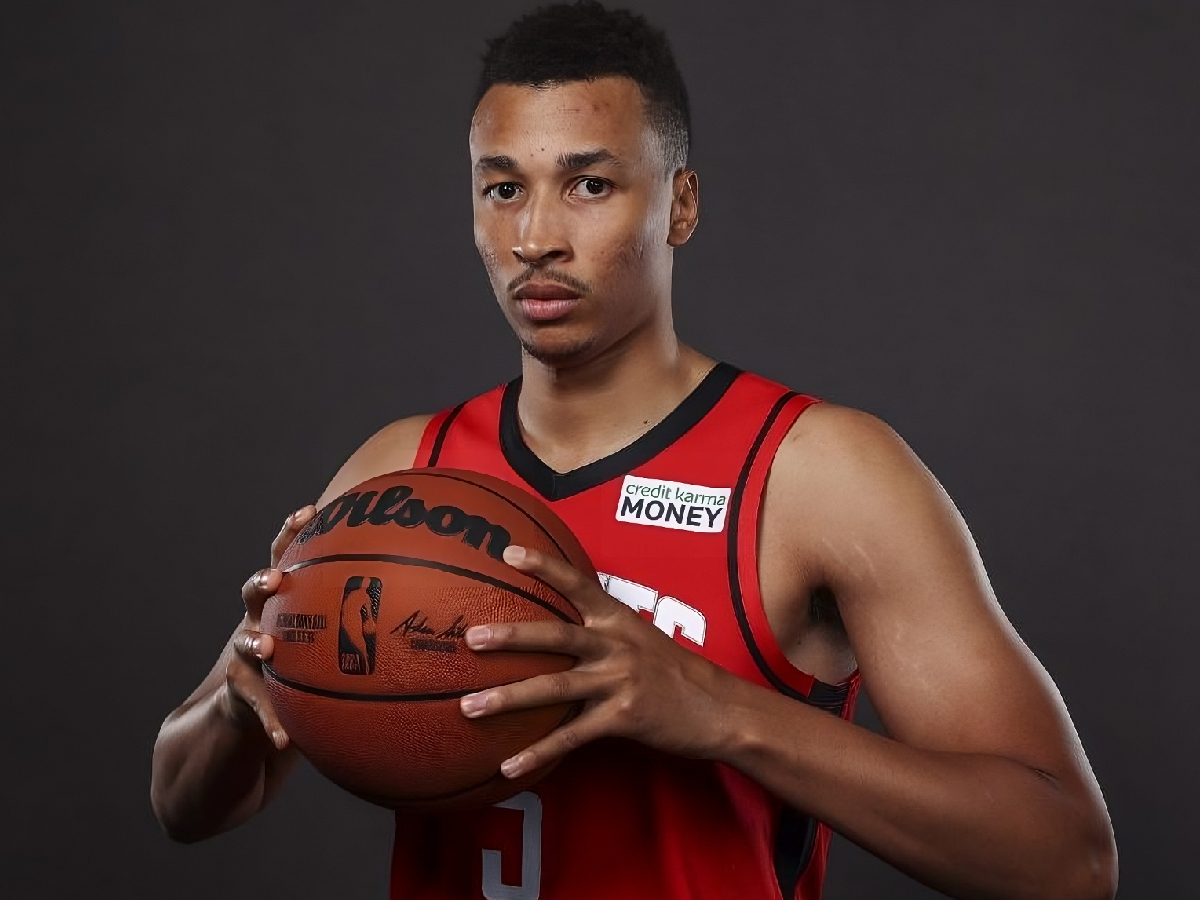 NBA Dante Exum regresa a Dallas Mavericks MiCasino
