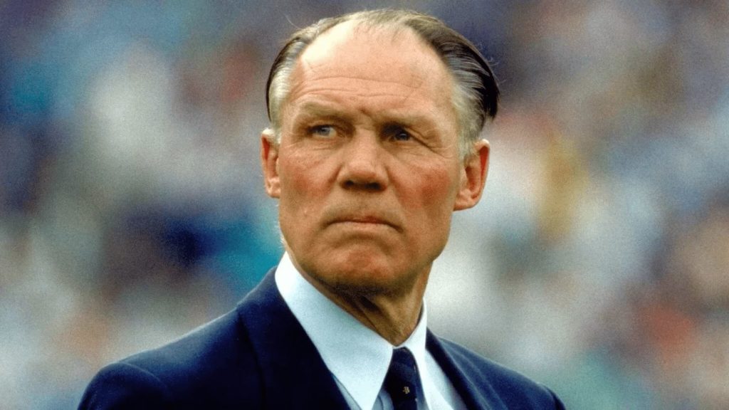 Rinus Michels entrenador y creador del futbol total