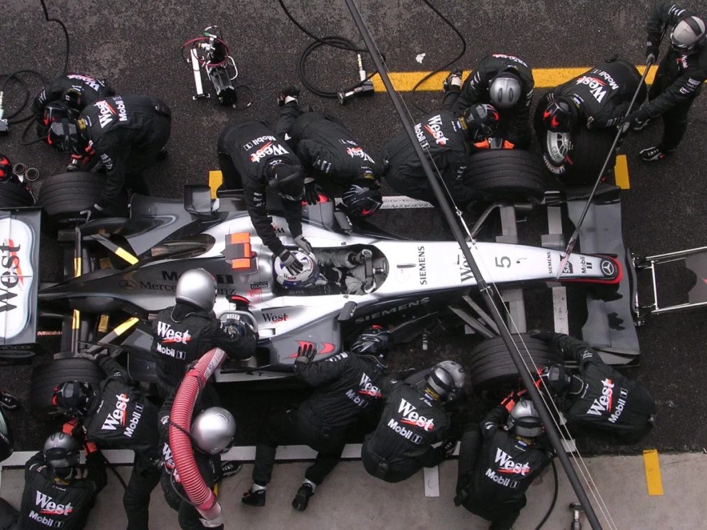 Descubre-el-impacto-decisivo-de-la-pole-position-en-las-carreras-de-Formula-1-Pit-Stop-MiCasino